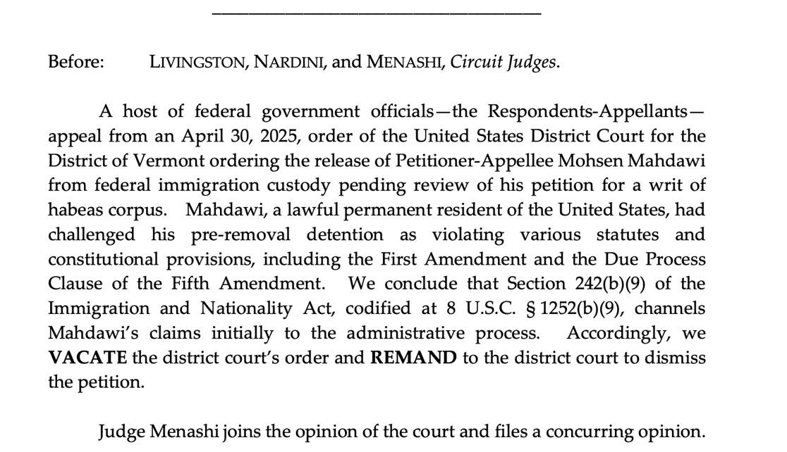[Photo] JUST IN: A 2nd Circuit panel says Columbia student Mohsen Mahdawi, who was targeted fo [...]