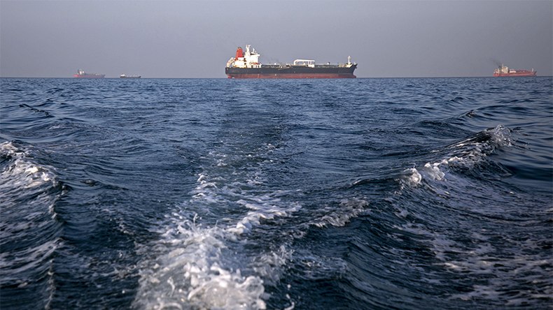 [Media] NEW - Iran imposes mandatory insurance on ships transiting Strait of Hormuz, free for  [...]