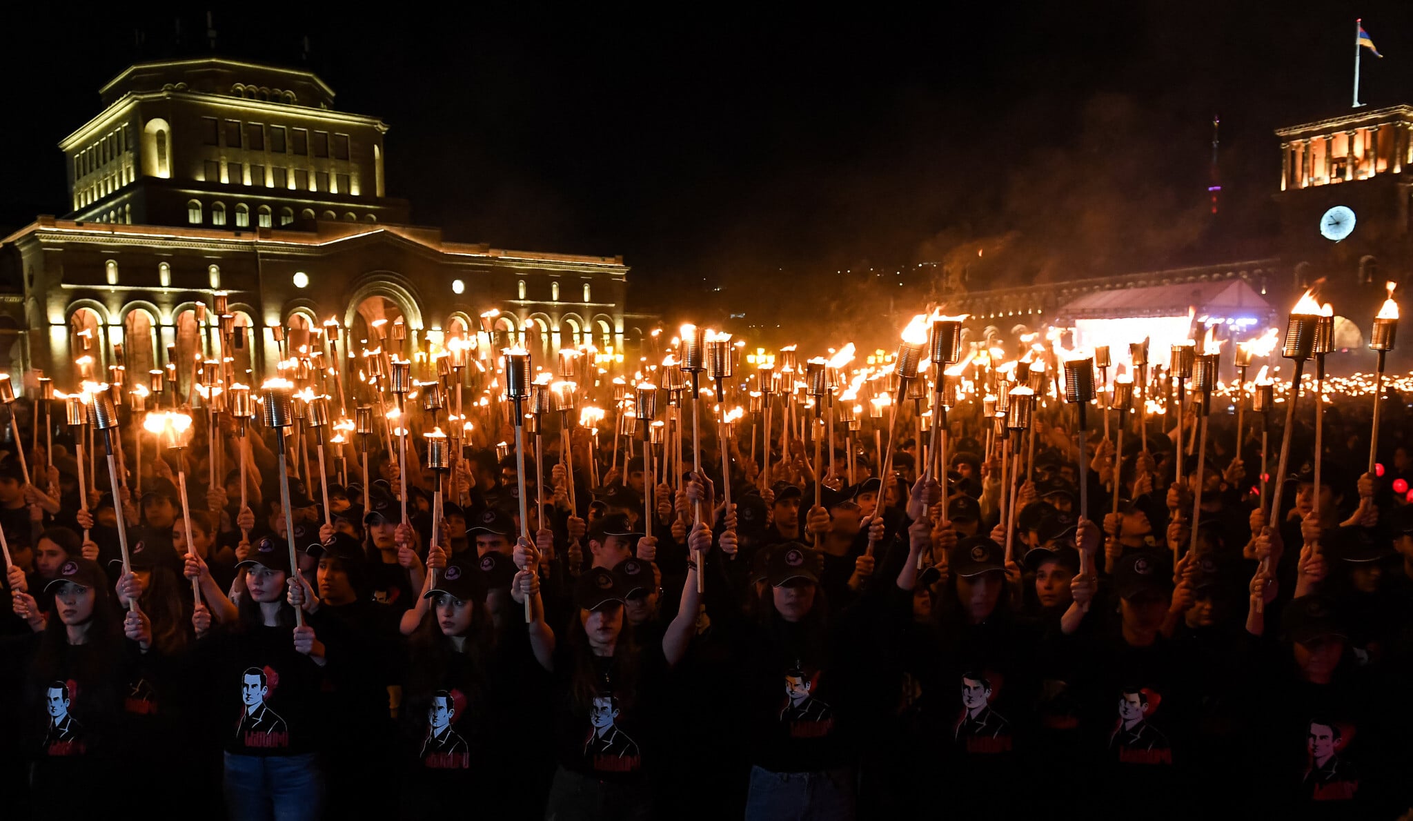 [Media] NEW - Israel's government votes to recognize the Armenian genocide, where an esti [...]