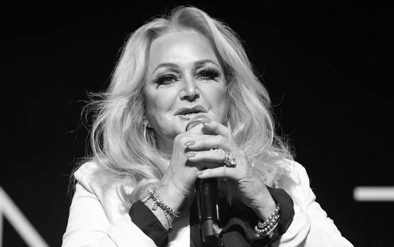 [Photo] JUST IN - Welsh singer Bonnie Tyler has died aged 75.Read here: https://www.disclose.t [...]
