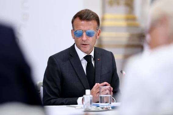 [Photo] 🇫🇷🇸🇾⚡️ — Macron to visit Syria as the first Western leader since Assad’s ouster, Dama [...]