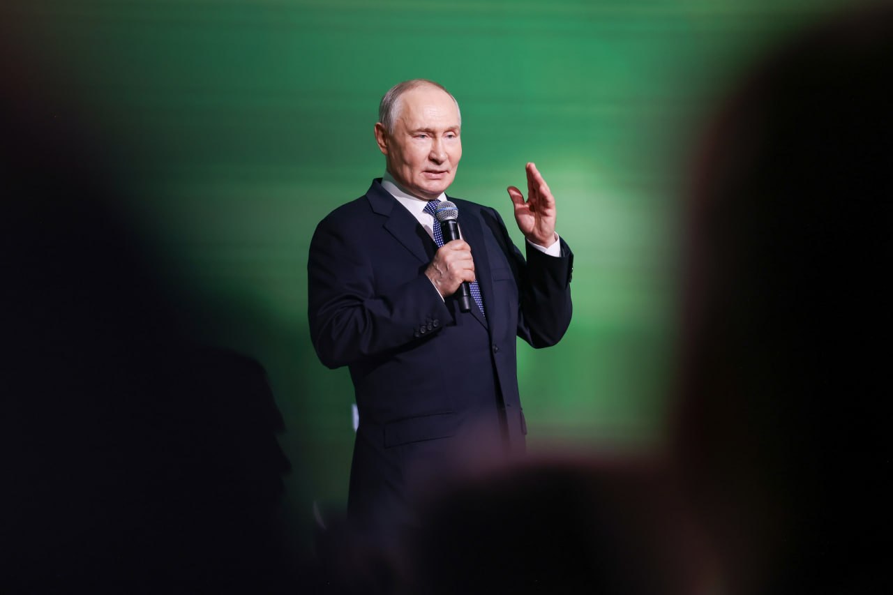 [Photo] Vladimir Putin addressed the Popular Front's Everything for Victory!
